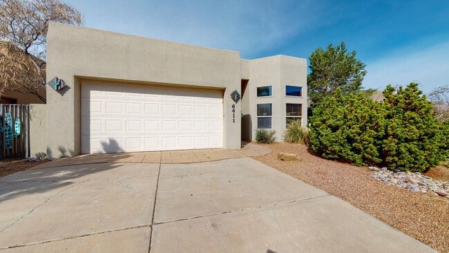 Photo - 6411 Consuelo Point St NE