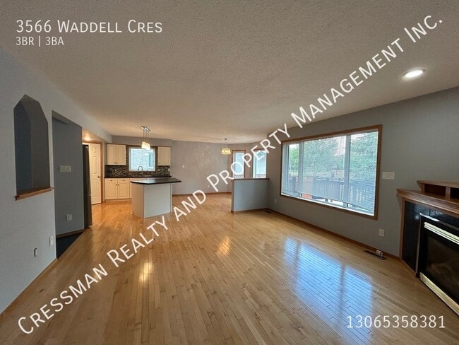 Photo - 3 Bed 3 Bath House in the Creekside Neighborhood