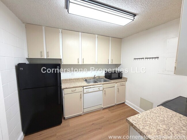 Photo - 98-1030-1030 Moanalua Rd