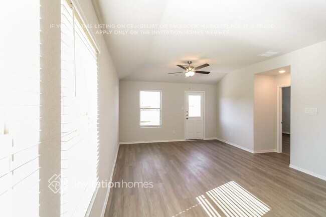 Photo - 10743 Sunlit St