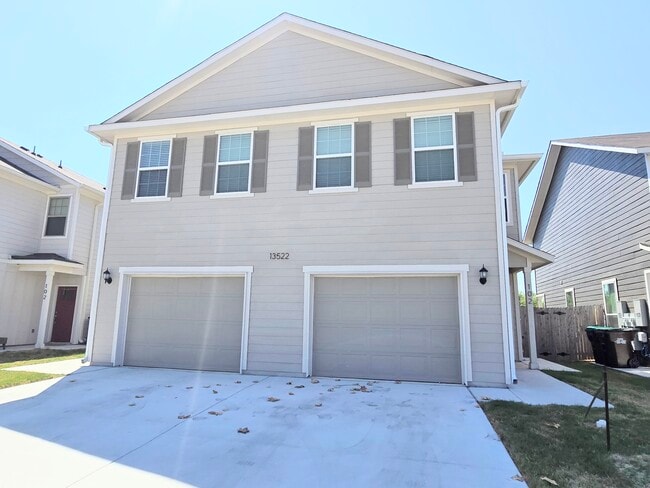 Building Photo - 13522 Tulipwood Nook