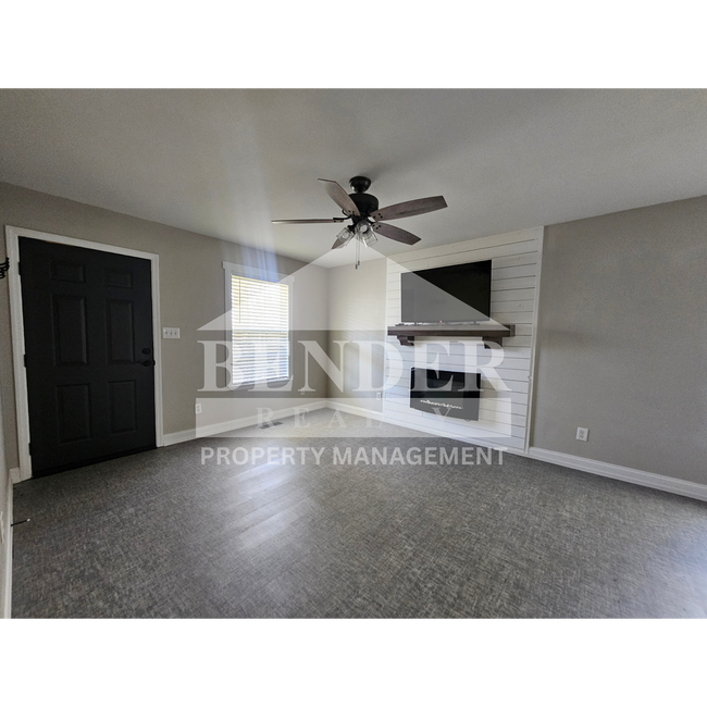 Photo - ADORABLE COTTAGE-STYLE HOME