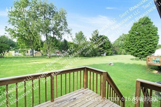 Photo - 418 60th St SE