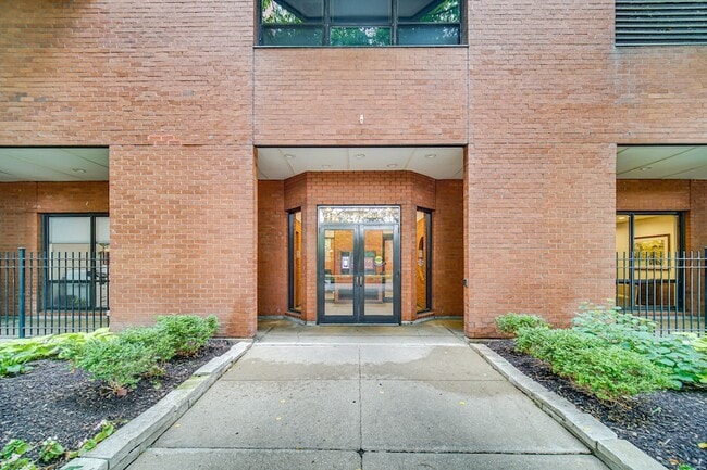 Photo - 899 S Plymouth Ct Unit 1602