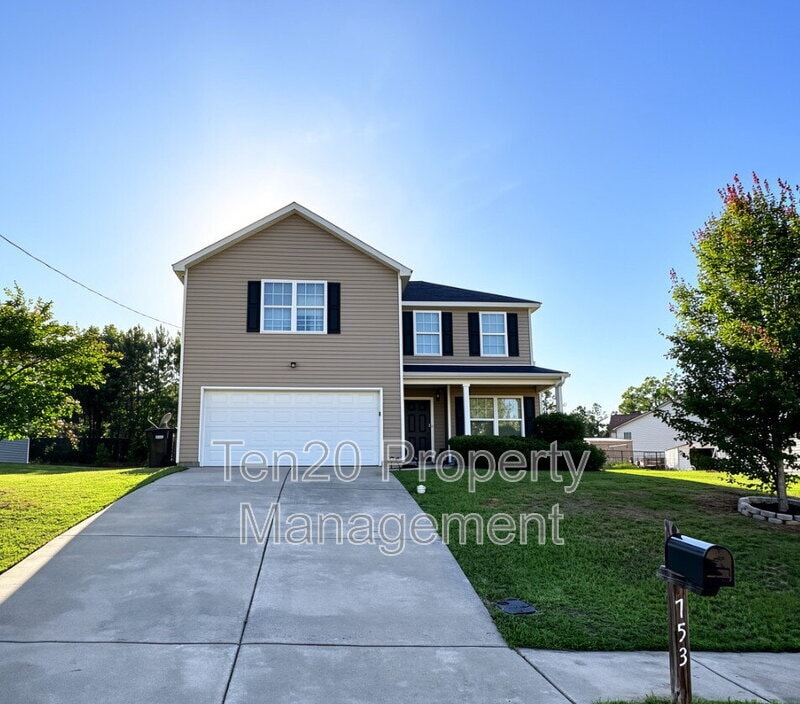 Photo - 753 Compass Trl