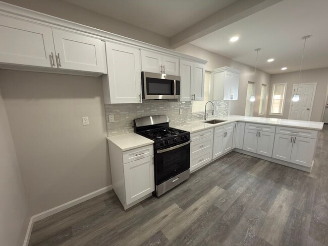 Photo - 77 Madison Ave Unidad 1st FL