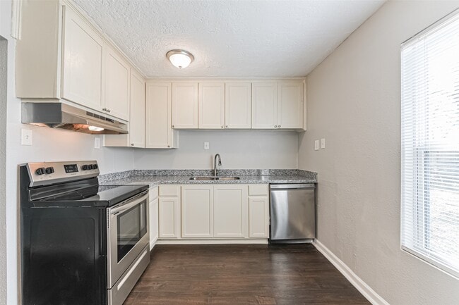 Photo - 510 S Utah St