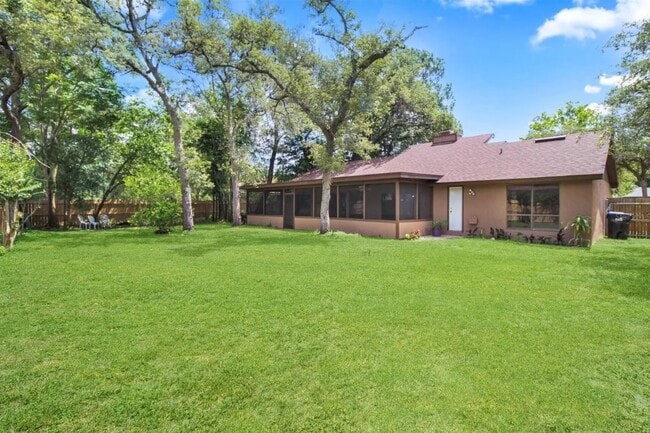 Photo - 490 Burnt Tree Ln