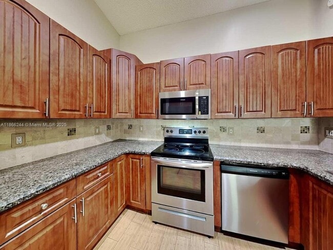 Building Photo - 1532 Salerno Cir Rental