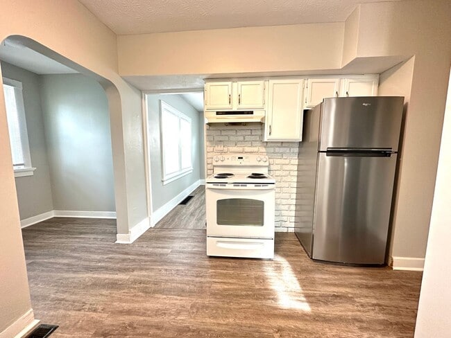 Photo - 4017 Corinth Blvd