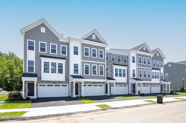 Building Photo - 18 Crimson Dr