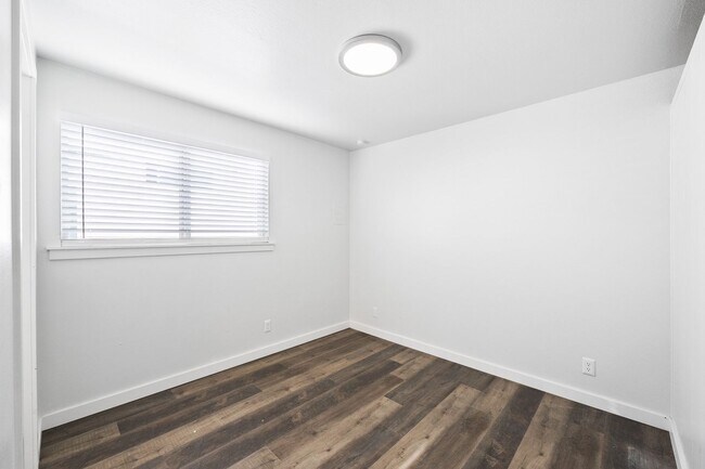 Photo - Flats at Delridge