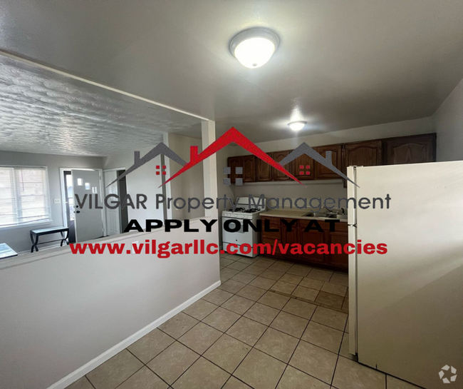 Building Photo - For Rent:  3 Spacious Bedrooms | 1 Bathroo... Rental