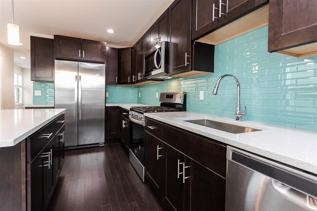 Photo - 479 Fulton St Unit 1