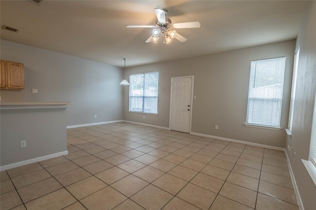 Photo - 11906 Chetman Dr