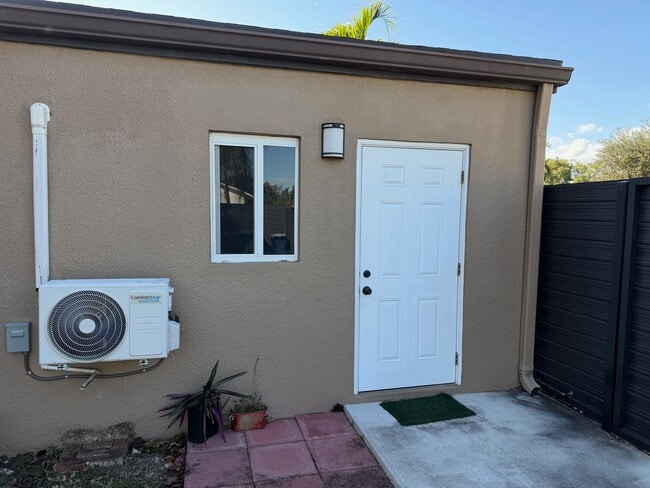 Photo - 14850 SW 158th St Unit Studio