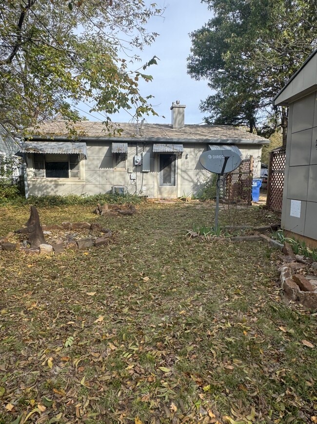 Photo - 2119 W Sherwood Ave