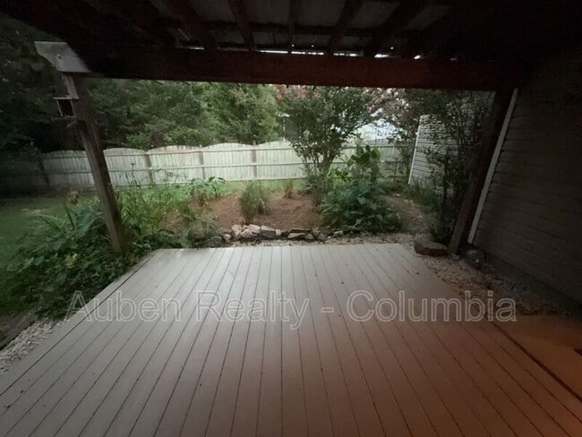 Photo - 212 Aderley Oak Loop