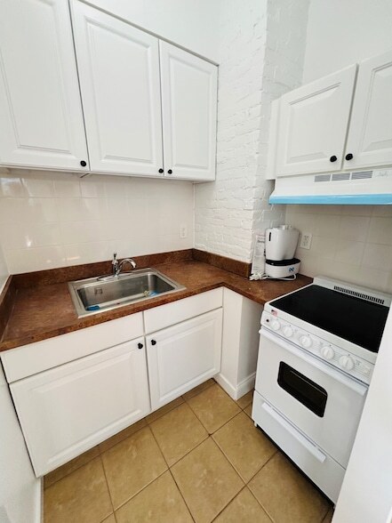 Photo - 420 Littleworth Ln