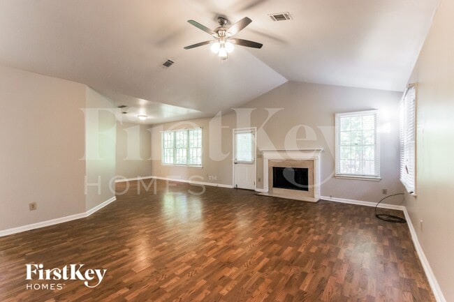 Photo - 594 Fortune Ridge Rd