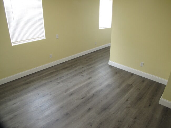 Photo - 1666 N Myrtle Ave Unit 1