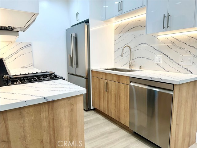 Building Photo - 301 Ashland Ave Unit 2