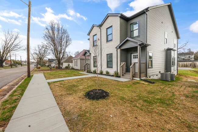 Photo - 214 E Morelia Ave