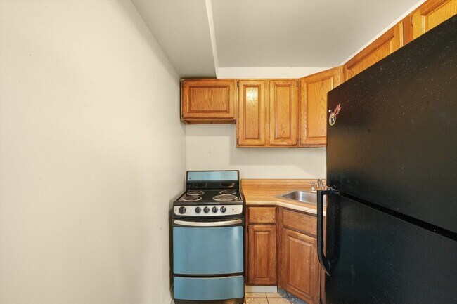 Photo - 2610 W Balmoral Ave Condo Unit 501