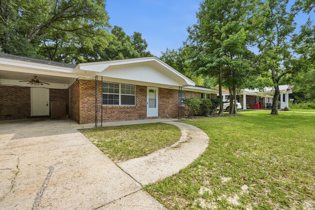 Photo - 106 Andrews Ave