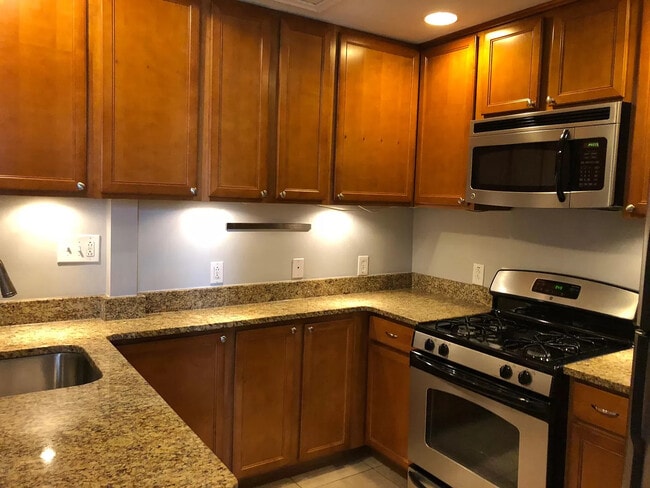 Photo - 1226 Saint Paul St Unit 1