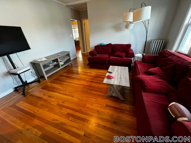Photo - 60 Buzzell Ln Unidad 2