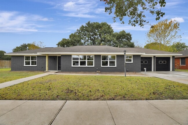 Photo - 1914 Monroe Dr