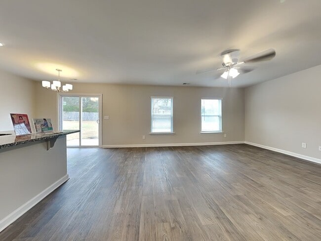 Photo - 110 Boat Clb Ln