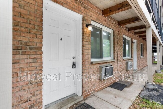 Building Photo - 3716 Geraldine Ave Unit 3 Rental