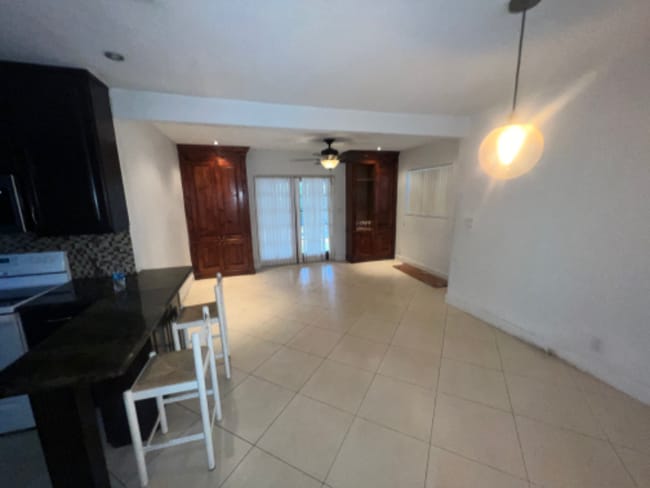 Photo - 3651 NE 14th Ave