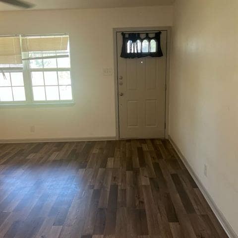 Photo - 224 E Lk St