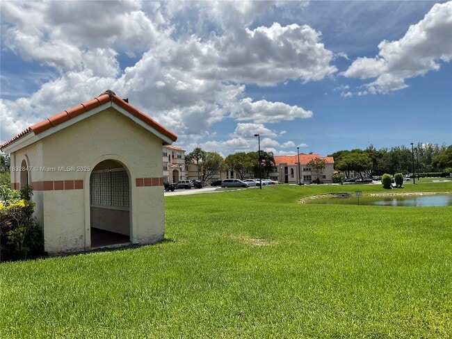 Photo - 3320 Pinewalk Dr N Unit 1715