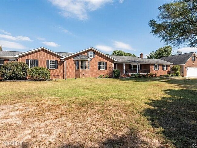 4 br, 7 bath House - 14101 Ramblewood Dr - 4 br, 7 bath House - 14101 Ramblewood Dr
