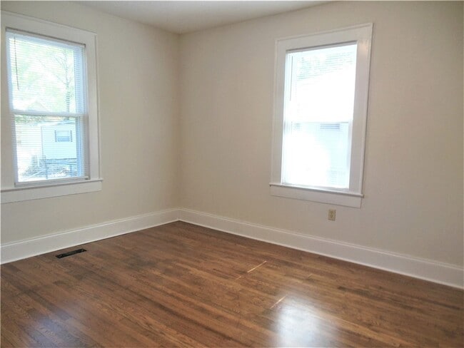 Building Photo - 801 Manning St Rental