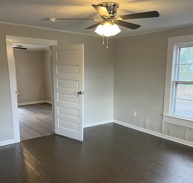 Photo - 720 Gra Unidad 1