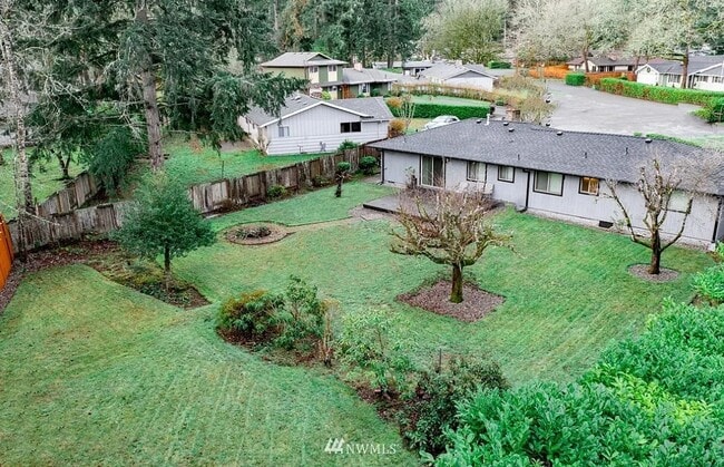 Photo - 9819 Willowood Pl SW