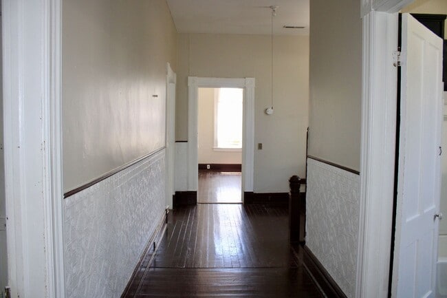 Photo - 2 bed / 1.5 bath on Rutledge St.