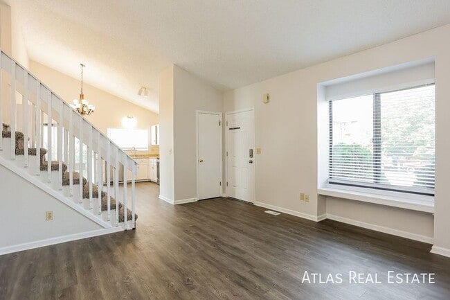 Photo - 2760 S Sedalia St