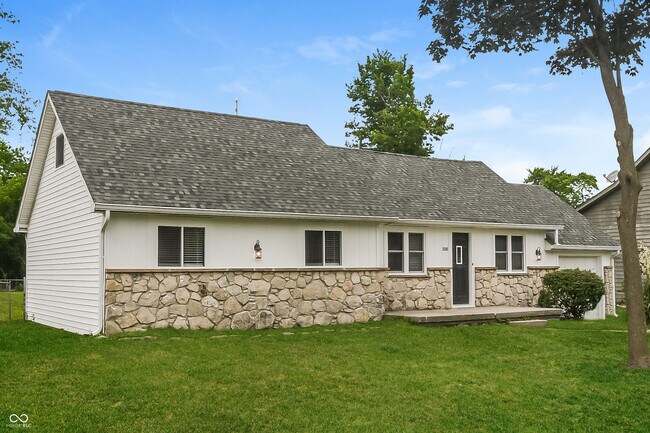 Photo - 2008 N Bazil Ave