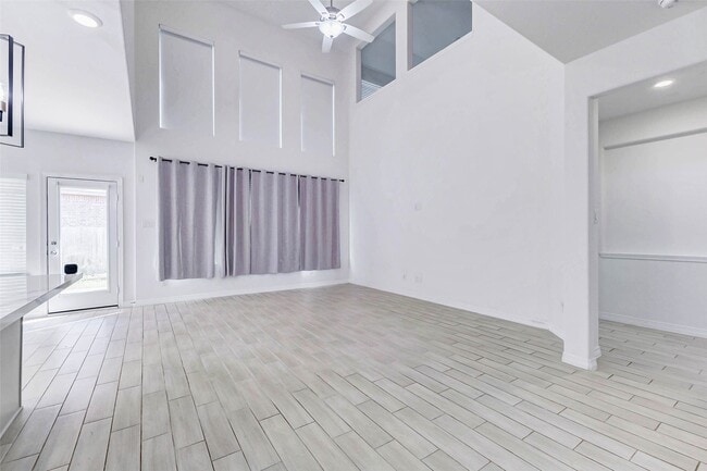 Photo - 30711 Thicket Ct