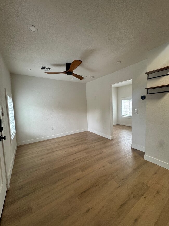 1006 N 12th St Unit 1004