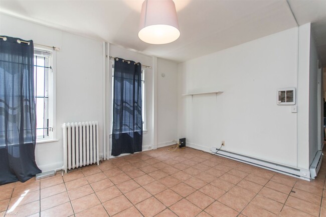 3 br, 1 bath Triplex - 1603 W OXFORD ST Un... - 3 br, 1 bath Triplex - 1603 W OXFORD ST Un... Unidad A Rental