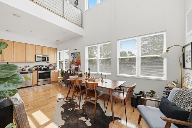 Photo - 2852 Connecticut Ave NW Unit 9