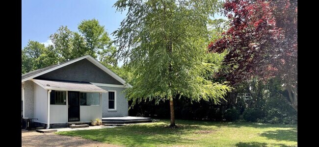 Photo - 531 E Eastland St