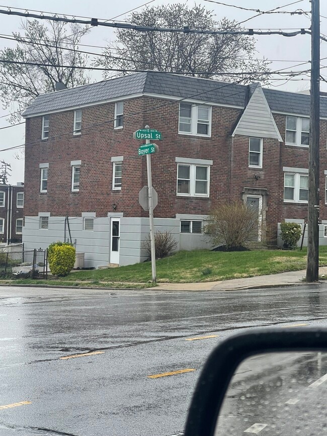 Building Photo - 398 E Upsal St Unit 2B